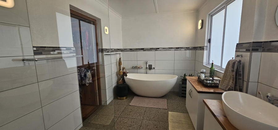 3 Bedroom Property for Sale in Swellendam Western Cape